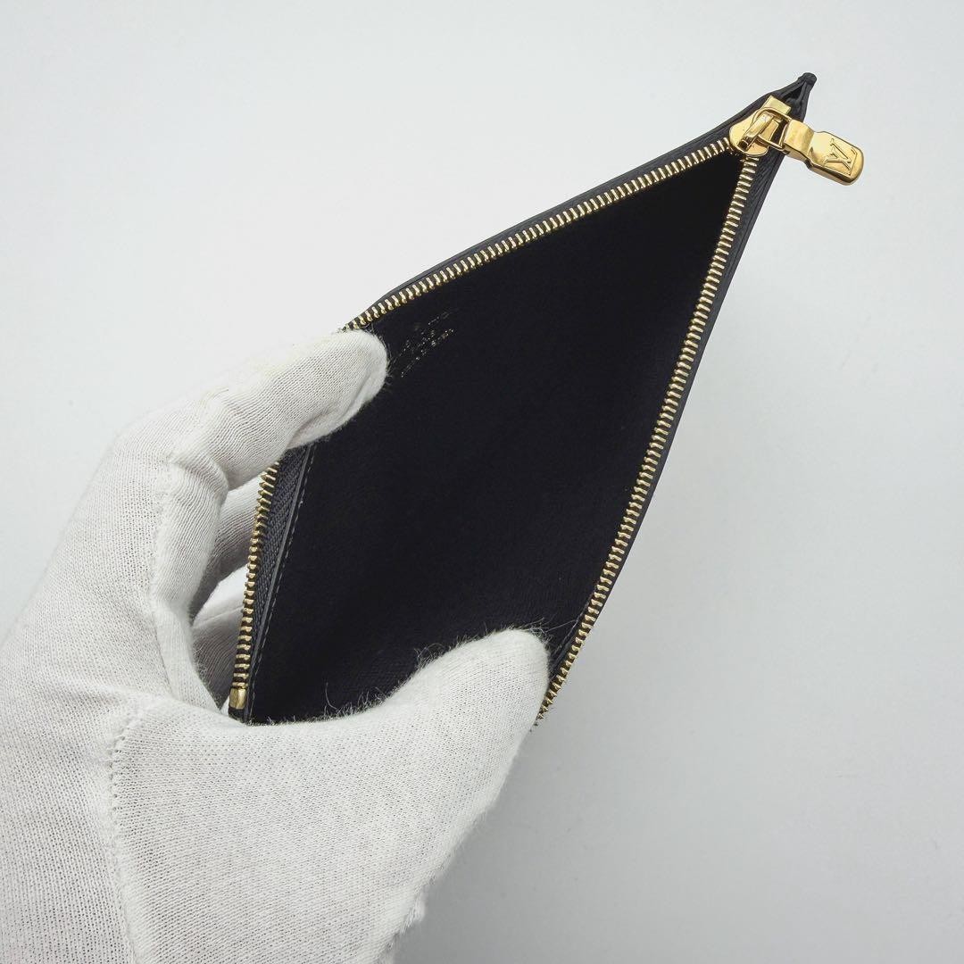 Louis Vuitton LV  Level Monogram Reverse Slim Pur… - image 7