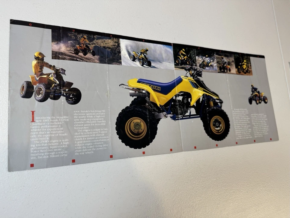 Catálogo de folletos LT250R Suzuki Quad Racer Foto 2 de 3