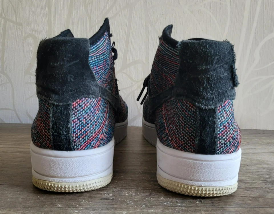 Nike Air Force 1 Ultra Flyknit Mid, Foto 3 von 5