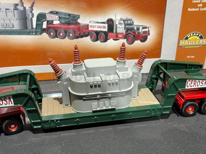 CORGI Bonanza Bas 1:50スケール CORGI Bonanza Bas 1:50スケール CORGI Bonanza Bas 1:50スケール