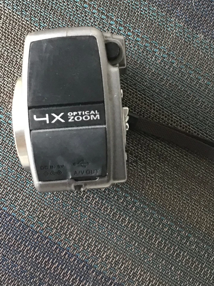 Kodak EasyShare DX7440 Digital Camera Silver 4.0MP Vintage Point Shoot Untested - Image 4 of 4