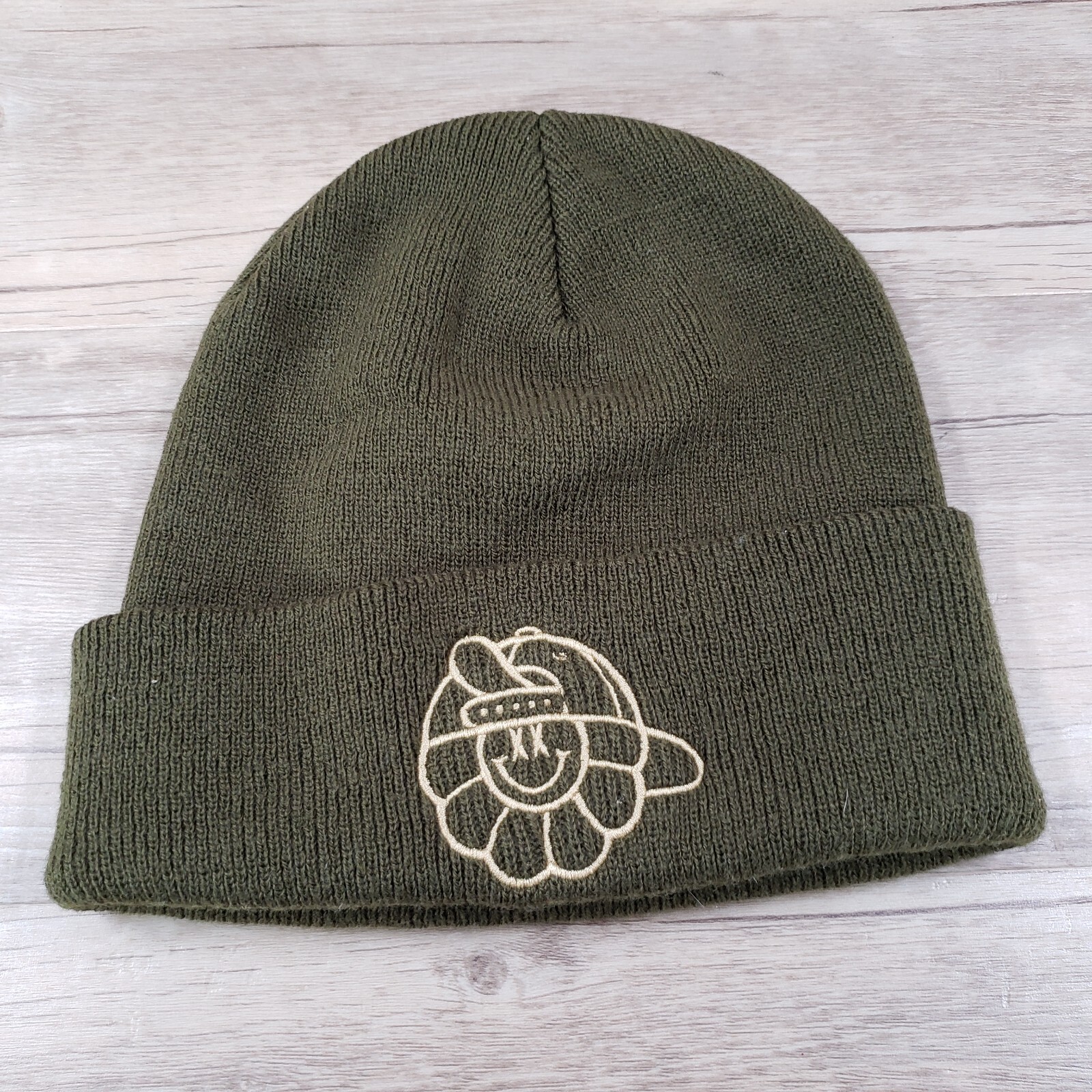 YP Classics Beanie Knit Cap Green Smiley Flower Logo Cuff OS