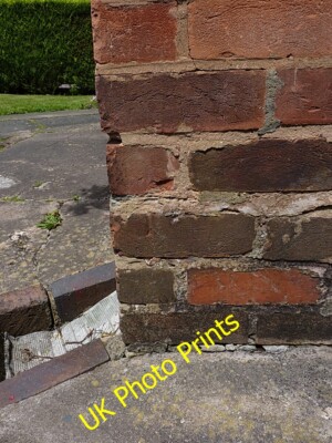 Foto 6x4 OS Benchmark - Ulverley Green, 46 Highwood Avenue Olton The rem c2015
