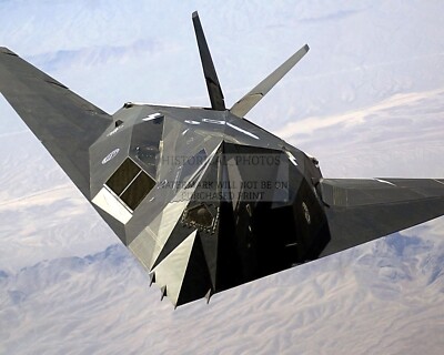 LOCKHEED F-117A NIGHTHAWK STEALTH ATTACK AIRCRAFT OVER NEVADA 2002 8X10 PHOTO