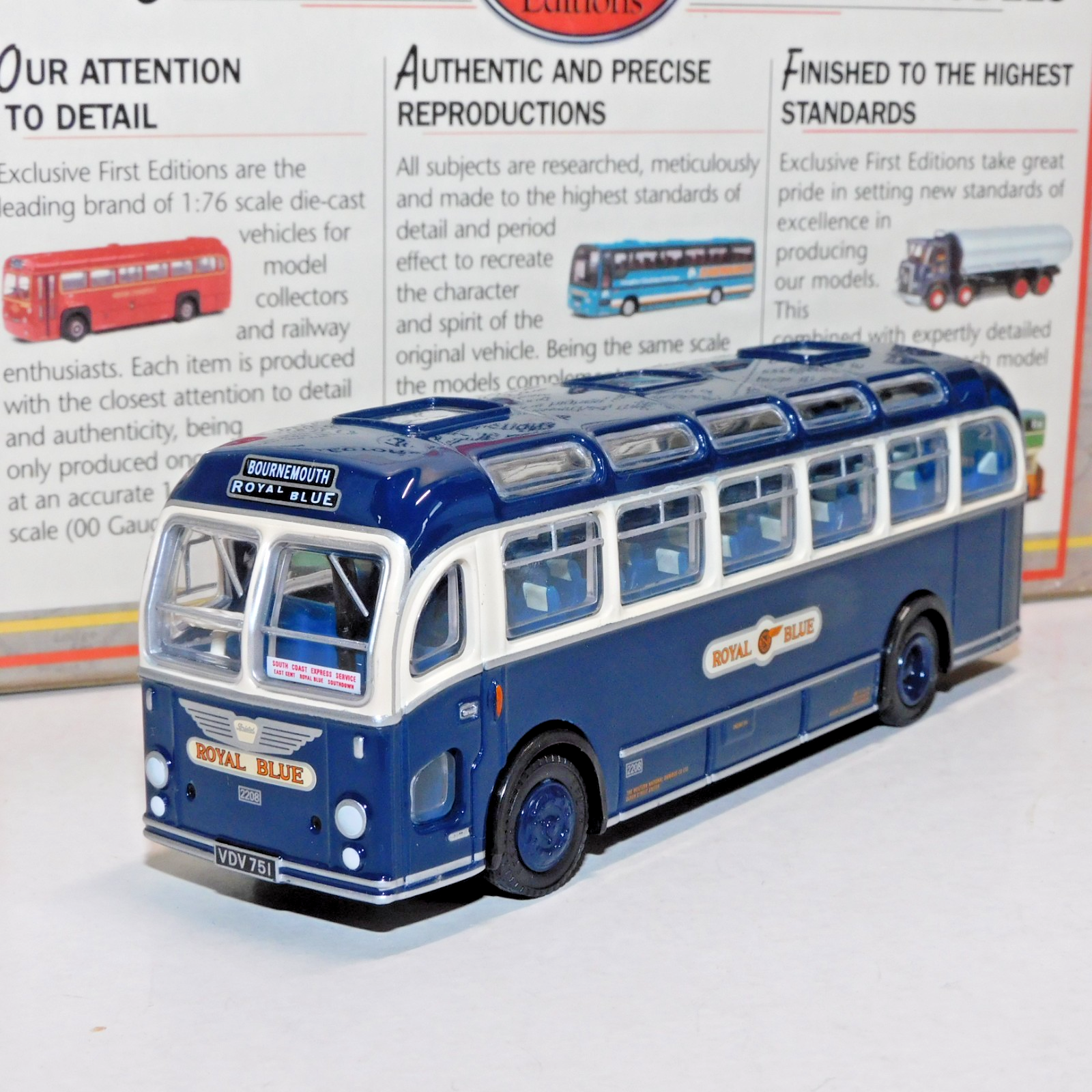 EFE BRISTOL MW COACH ROYAL BLUE WESTERN NATIONAL 1/76 16228