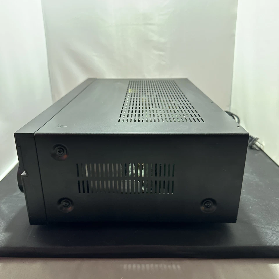 Sony STR-DH790 7.2 CH 4K HDR RECEIVER with Bluetooth Dolby Atmos DTS:X No Remote - Image 3 of 4