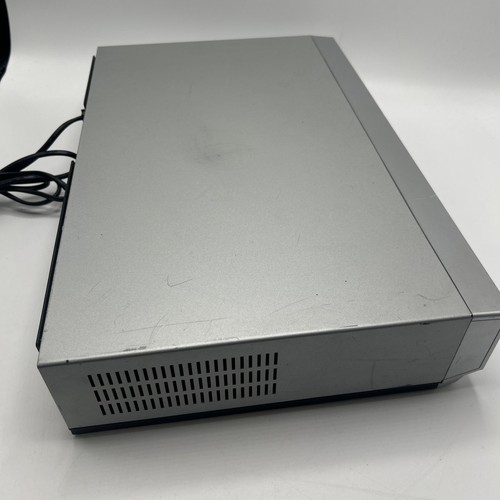 Sony SLV-D983P DVD Player VHS Video Cassette Recorder Combo Silver No Remote - Picture 8 of 8