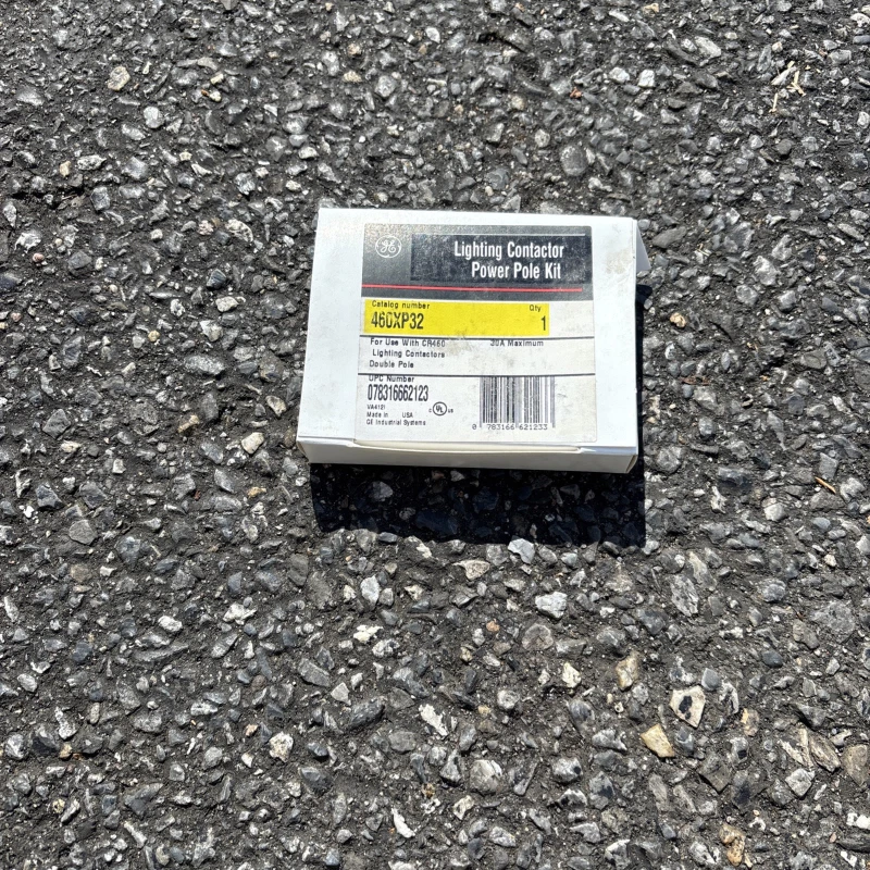 GE CR460XP32 2 Pole 30A Power Pole New In Box In stock Free Shipping - Image 3 of 3