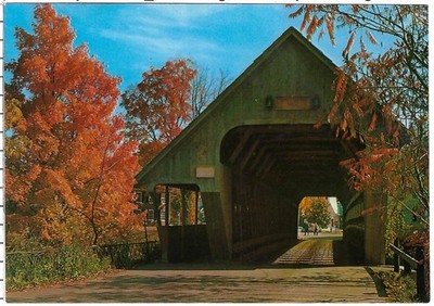 Middle Bridge Woodstock Vermont VT Postcard - Autumn Fall Covered Bridge