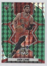 2021-22 Panini Mosaic Green Mosaic Prizm Zach LaVine #120 17ht
