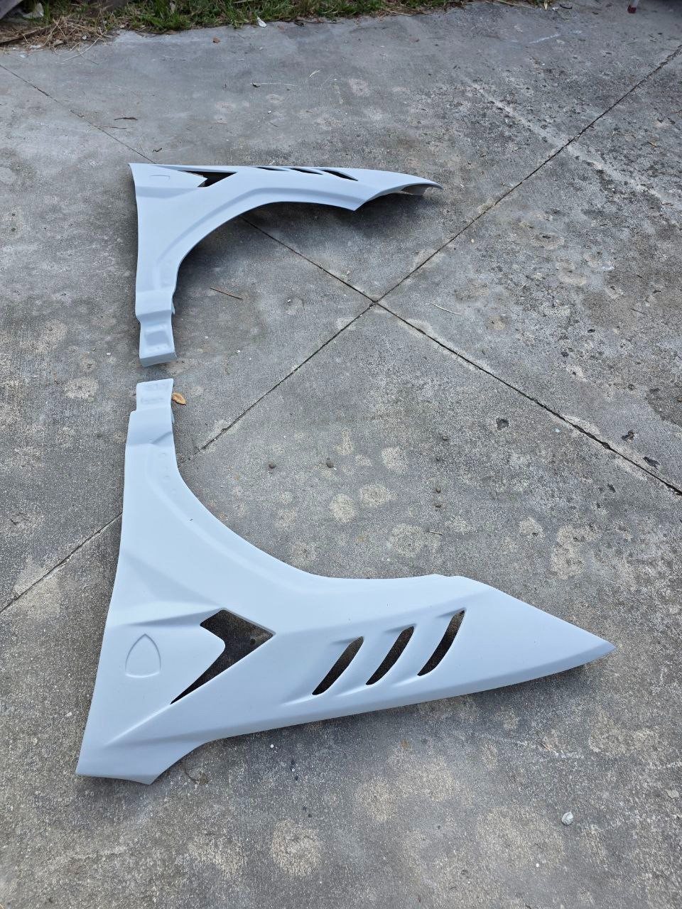 For 2018-2022 Lamborghini Urus Front Side Fenders