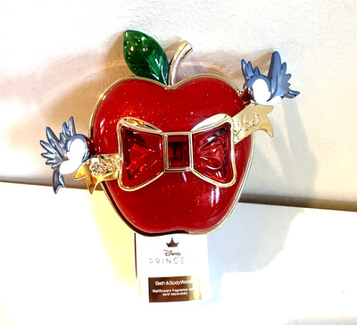 Bath & Body Works Snow White Wallflower Plug Disney Princess APPLE NWT