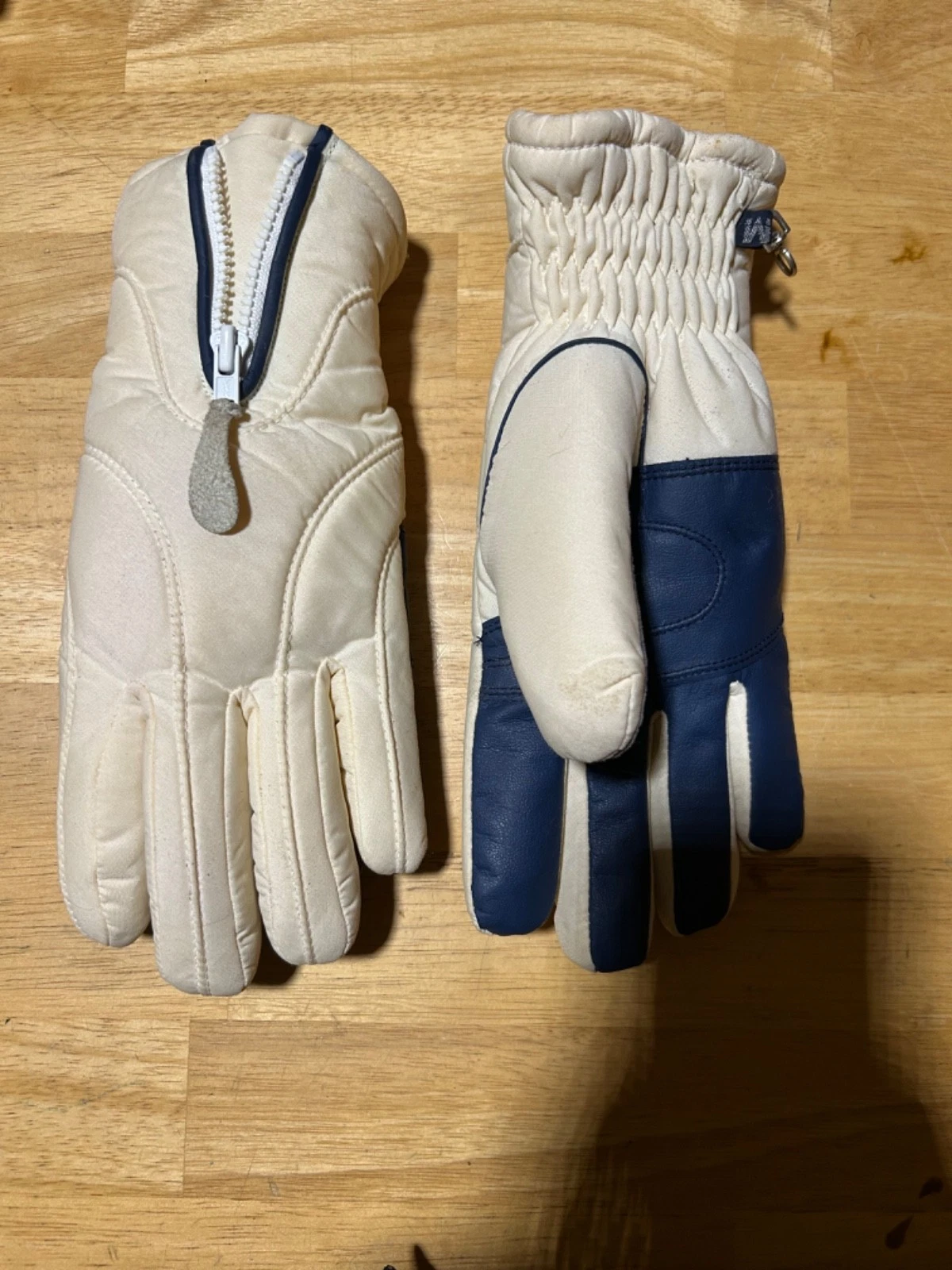 Vintage Conroy AQUA PRUF DuPont THERMOLITE Ladies M Snow Ski Gloves