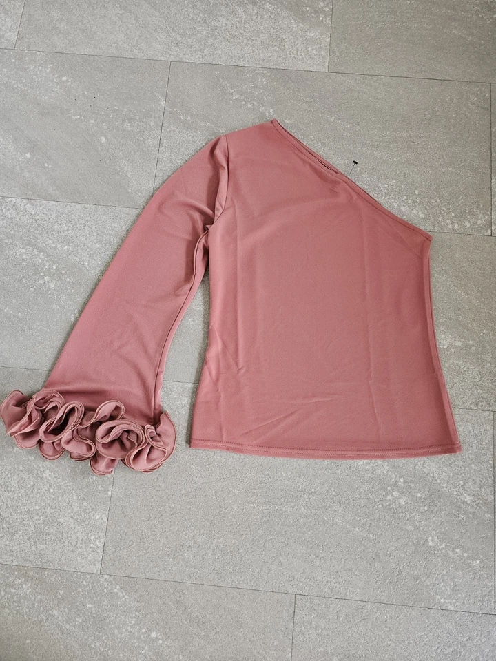  lovely rose, one shoulder long sleeve, top Size 10. River Island.  New - Image 2 of 4