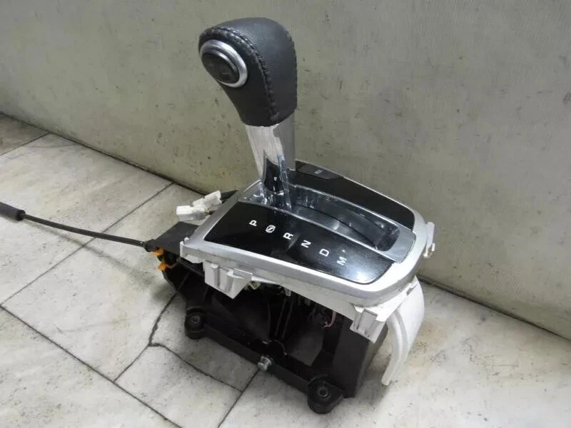 Chevrolet Captiva Sport 2012-2015 conjunto de palanca de cambios de piso automática OEM Foto 2 de 3