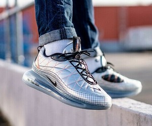 air max 720 silver orange