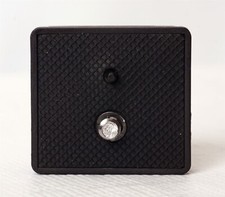 Quick Release Plate for Sunpak 7500 tripod Ultra 7500TM tripod 7500 PRO tripod