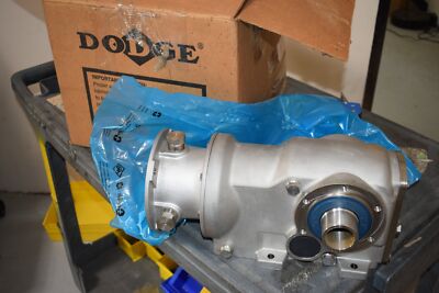 NEW DODGE QUANTIS BU483CN140TC Right Angle Helical  Gear Reducer 1750 RPM 