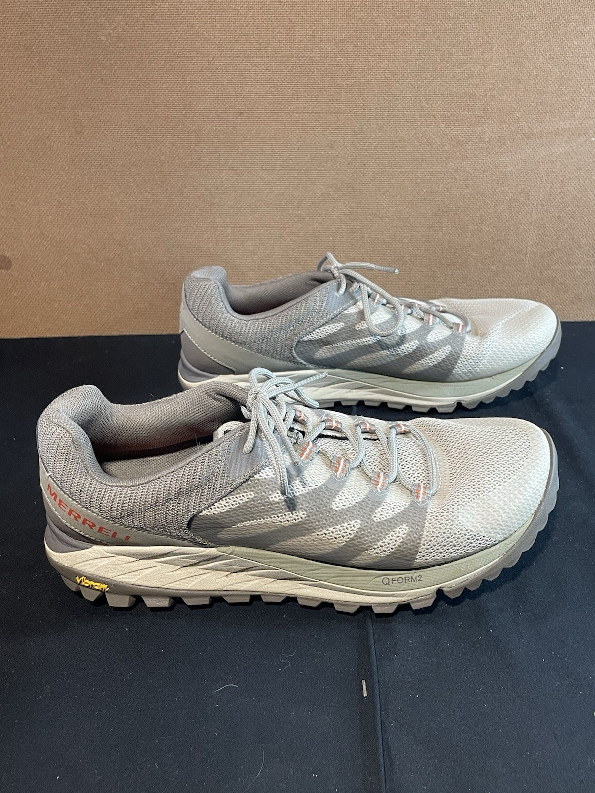 SAOLA Scarpe da trekking Merrell Antora 2 grigie donna US 10 UK 7 5 suola Vibram J135326