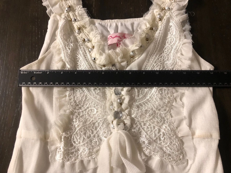 Camiseta sin mangas Pretty Angel Y2K blanca talla M volantes romántica con cuentas Foto 3 de 4