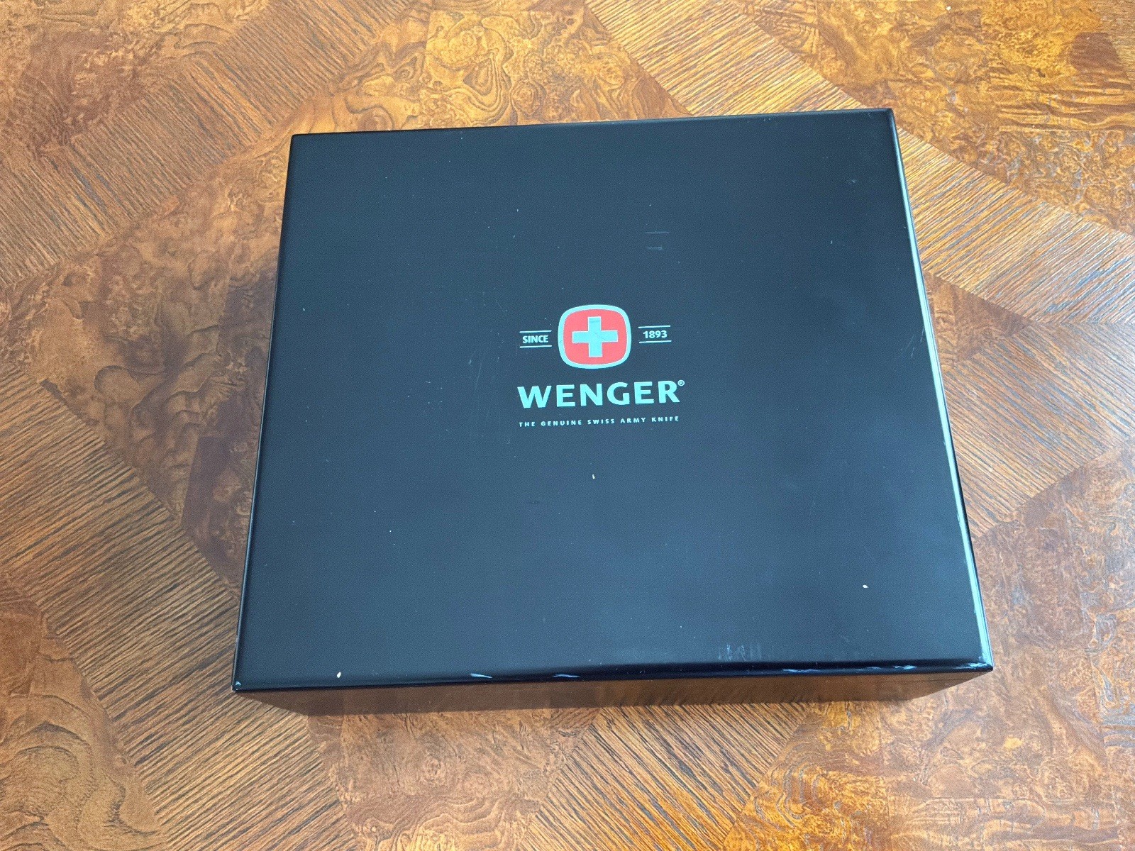 Wenger Swiss Army Knife Red Giant W/ Box 87 Tools 141 Functions ...