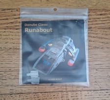 Star Trek DS9 Runabout  1:1400 2 Stück