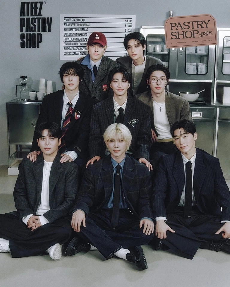 ATEEZ 2026 SEASON’S GREETINGS PASTRY SHOP/Calendar+Diary+Buch+KeyRing+Karte+GIFT - Bild 4 von 4