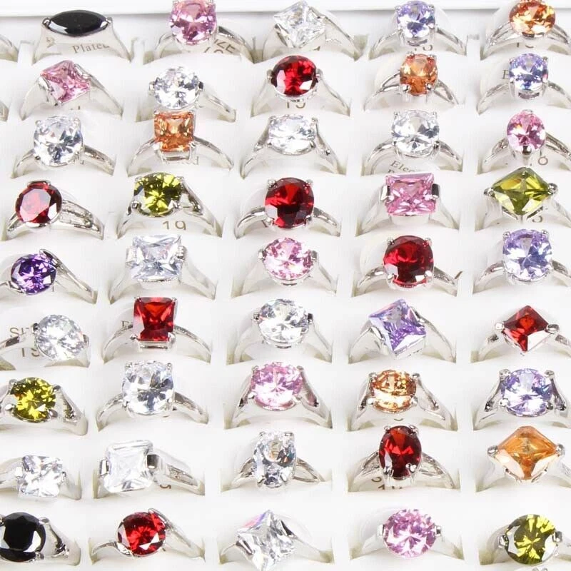 Venta al por mayor 100 coloridos anillos de boda de cristal circonita cúbica para mujer joyería para dedos de moda Foto 2 de 4