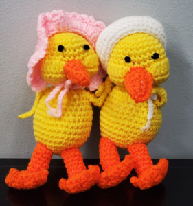 Vintage Handmade CROCHET Yellow EASTER Chicks/Ducks