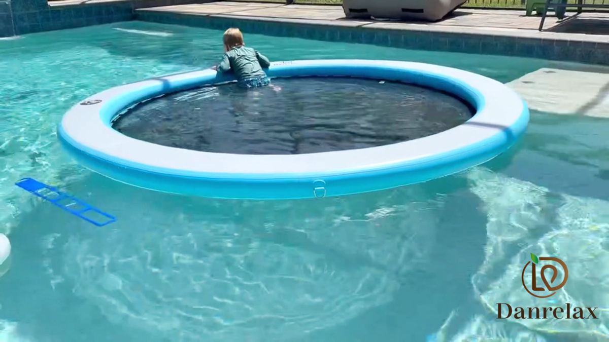 8FT Round Inflatable Floating Dock - Water Hammock With Mesh Center & Foot Pump