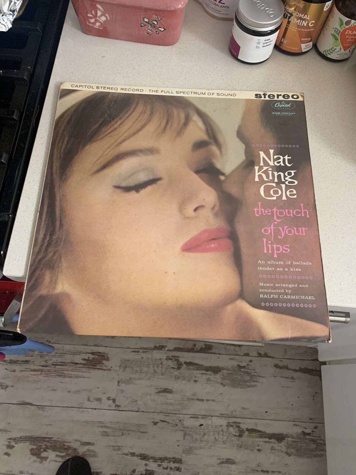 NAT KING COLE TOUCH OF YOUR LIPS 1962 STEREO EXVinyl LP Plays V Nicely Jazz 1st