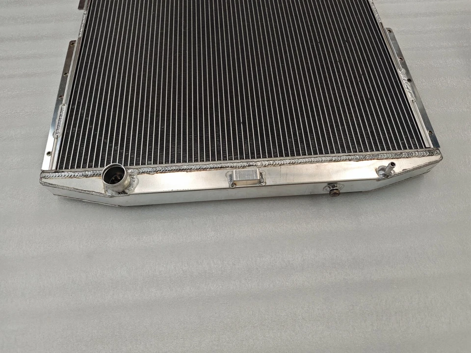 Радиатор подходит для Rolls-Royce Silver Spirit 86-88, Bentley Mulsanne S 6,8 л V8 1987-92 - Изображение 3 из 4