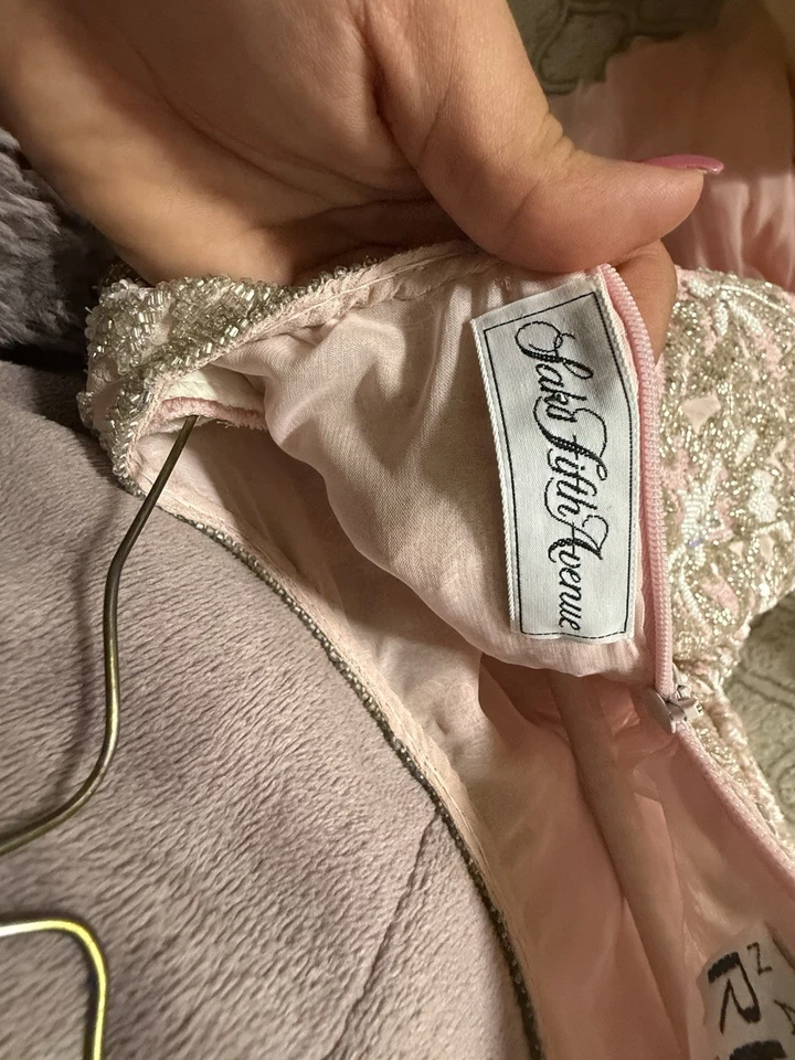 Винтажное красное шелковое платье Naeem Khan Riazee Nights с бисером маленькое - Изображение 3 из 4