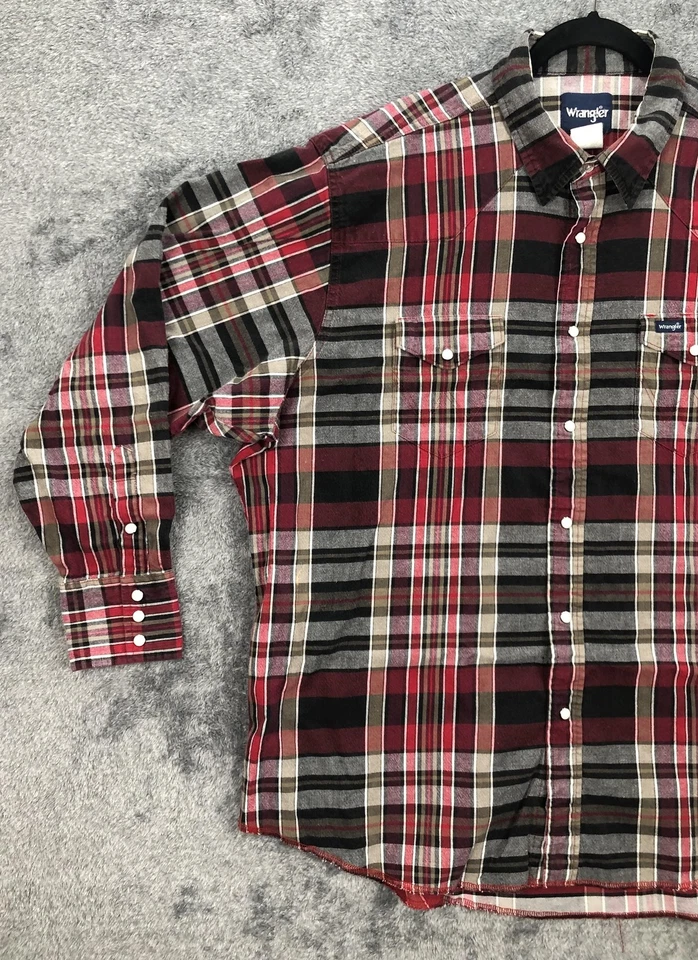 Wrangler Shirt Mens 2XL BIG Red Black Plaid Flannel Western Pearl Snap - Image 2 of 4