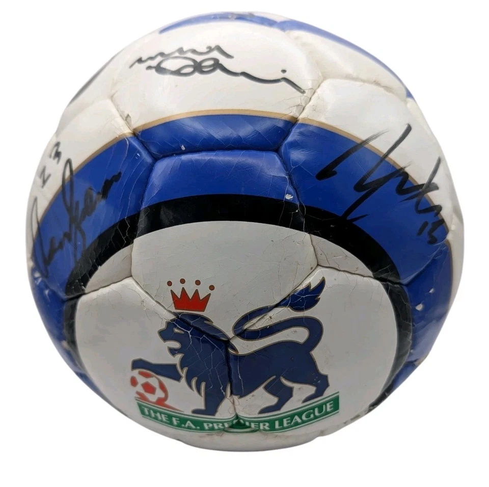 Nike T90 Swift Signed Ipswich Town FC Ball 2004/08 Era Free Post - Image 1 of 4