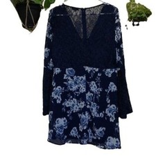 Lucca Couture lace back dress w lace bell sleeve blue Large $87