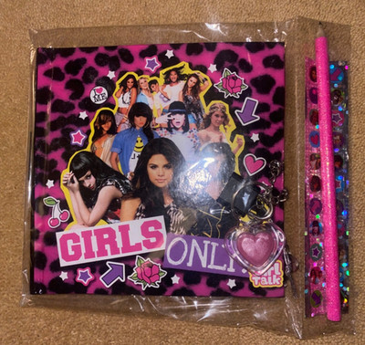 Brand New Selena Gomez Taylor Swift Girl Talk magazine Girls Only notepad gift
