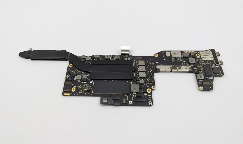 MacBook Pro 13" A1708 2017 Logic Board Intel Core i5 2.3GHz 8GB 820-00840-A - Image 4 of 4