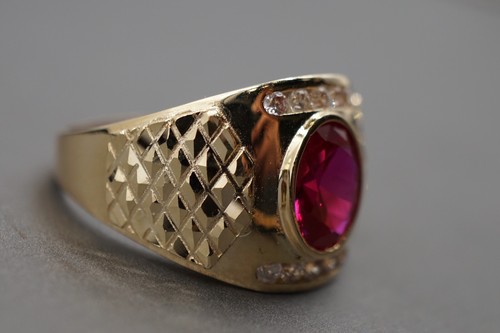 14K Solid Yellow Gold Ruby With CZ Shine Cut Light Band Men Women Ring. Size 10 - Picture 2 of 7