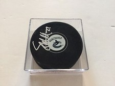 Shawn Matthias Signed Vancouver Canucks Hockey Puck Autographed a