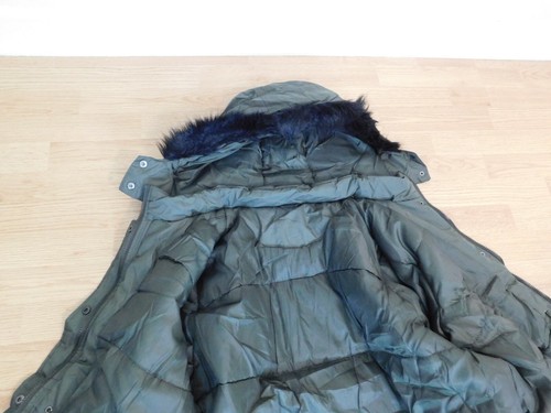 Women's Medium (8-10) Green Puffer Coat Jacket with Zip off Hood Polyester - New - Picture 6 of 9