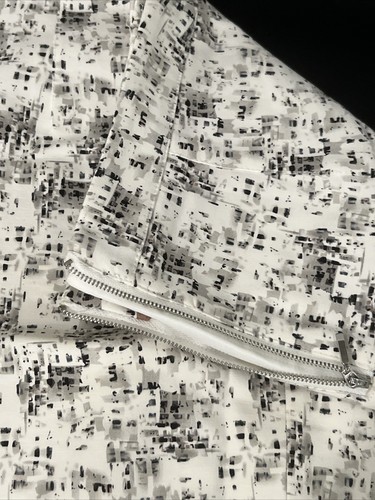 Willi Smith Pencil Skirt Size 4 White Grey Black Details W/ Slit Comfort - Picture 3 of 6