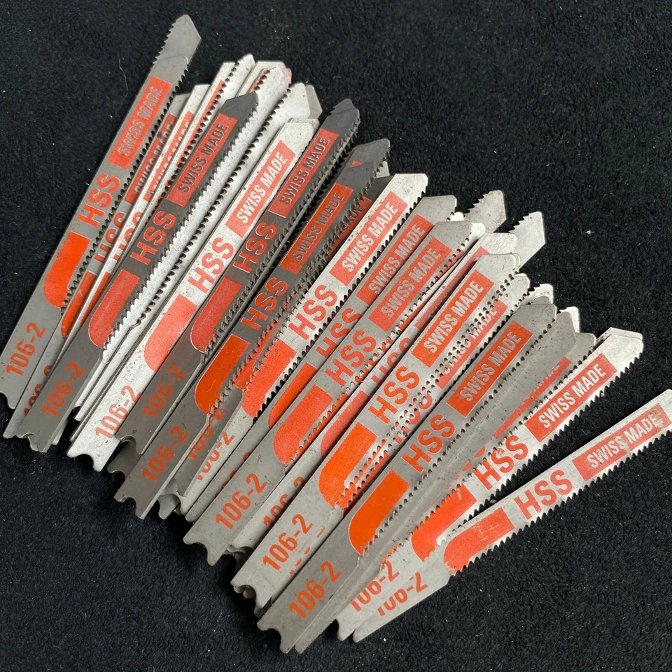 50 Black & Decker 'U' Vástago Hojas Sierra Caladora para Metal 1.5mm-3mm (106-2) - Image 2 of 4