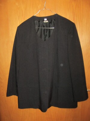 S29 ELEGANCE Jacke /Blazer in Gr. 24 Top schwarz neu Kurzgröße