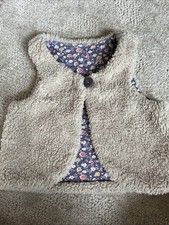 Baby Boden Light Tan Fleece Floral Cotton Lined Vest Sz 2-3 Year