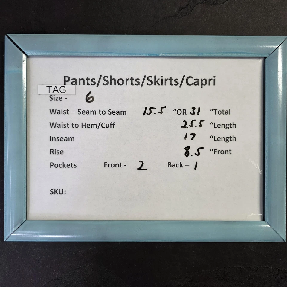 Calça Capri Izod XFG Feminina 6 Leve Aqua Stretch Golfe Cintura Média Bolsos Zíper Mosca - Imagem 2 de 4