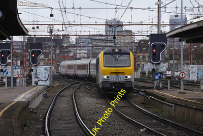Photo SNCB Belgian Railway 6x4 Class 13 1347 arriving at Brussells-Midi c2023 P1