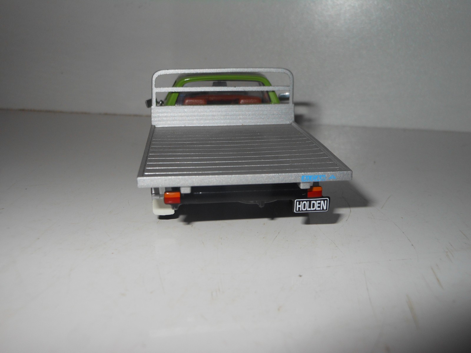 Picture 4 of 5