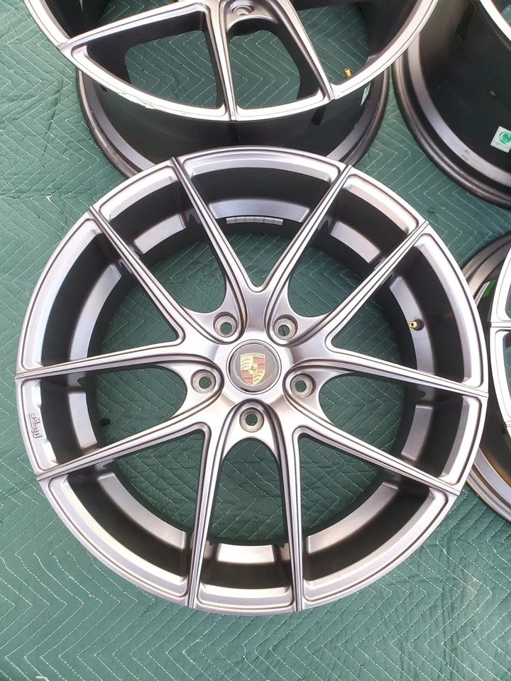 Llantas de 20 pulgadas Niche Line TARGA M131 Porsche GT3 escalonadas 8,5, 10,5  Foto 2 de 4