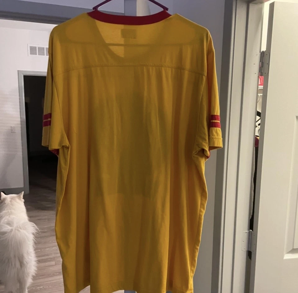 Camiseta de fútbol SS17 Supreme Vampirella S/S talla XL dorada manga corta Foto 2 de 3